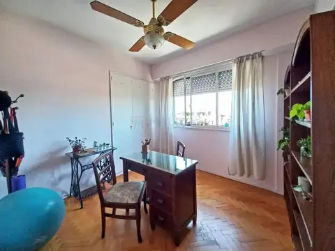 Depto Tipo Casa en Venta 40 años