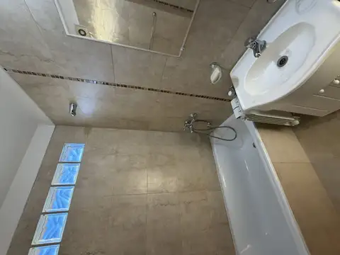 Departamento en Alquiler en Ramos Mejía, $ 650.000