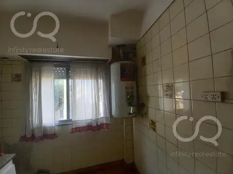 Depto Tipo Casa en Venta con 1 cocheras