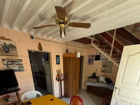 Casa en Alquiler con 1 cochera