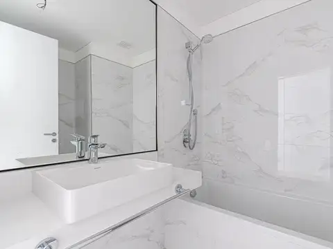 Departamento en Alquiler con 2 cocheras