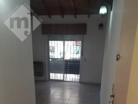 Depto Tipo Casa en Venta en San Fernando Vías  /  Centro, USD 93.000