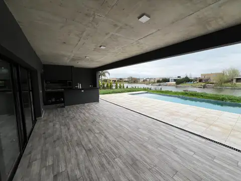 Casa en Venta en San Sebastián, USD 329.000
