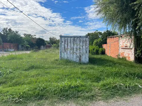 Esquina formada Calle Colectora y el Pasaje n°6
