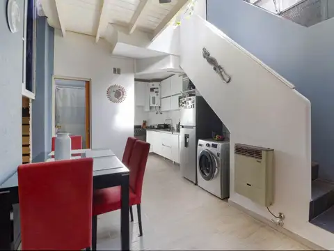 Depto Tipo Casa en Venta en Caballito, USD 169.000