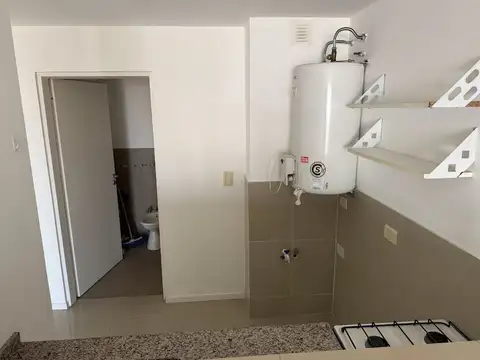 Departamento en Alquiler en Monserrat, $ 580.000