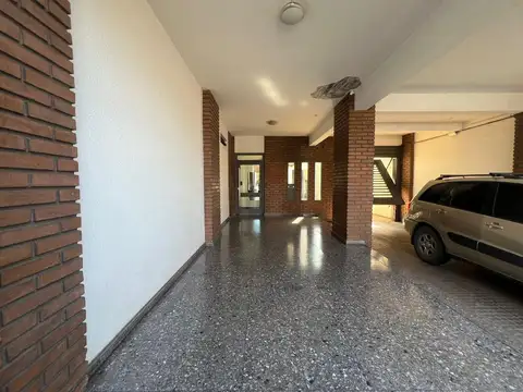 6 e/ 67 y 68 n 1736 Piso 4 Dpto C
