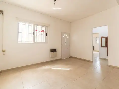 Depto Tipo Casa en Venta al Oeste