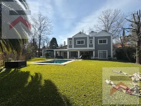 RETASADA Casa de 5 dorm piscina UN SOLO LOTE de 1082m2 Los Cardales Country Club APTO CREDITO