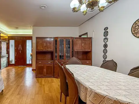 Casa en Venta de 5 dormitorios