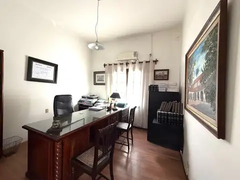 VENTA CASA PARA OFICINAS MACROCENTRO