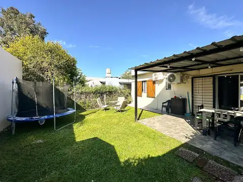 Casa a la venta 3 dormitorios jardin verde en Tierra nueva