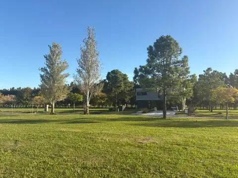 Terreno en Venta 23  mts Fondo