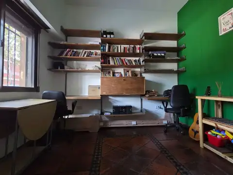 Casa 6 ambientes con 3 baños