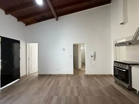 Casa - Alquiler - Argentina, Bella Vista - Av. Pres. Arturo U. Illia 1415