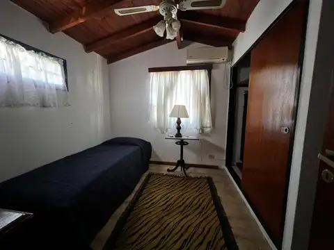 PH en Av H. Irigoyen 731