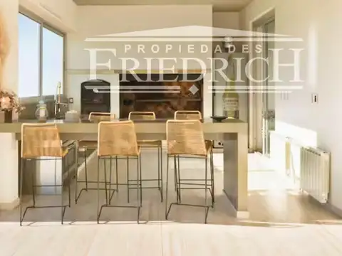 Casa en Venta en San Roque, USD 380.000