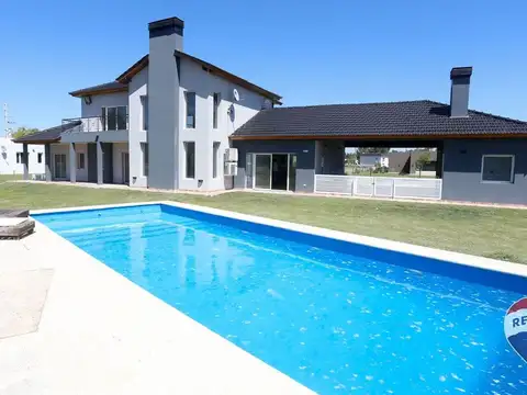 Casa en Alquiler en Fincas de San Vicente, Canning