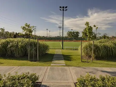 Terreno en Venta en Pilar, USD 180.000