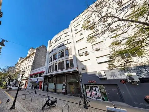 Edificio en block 1.500 m² con local y subsuelo - Monserrat, CABA