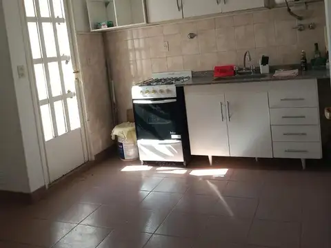 Depto Tipo Casa en Alquiler de 2 dormitorios