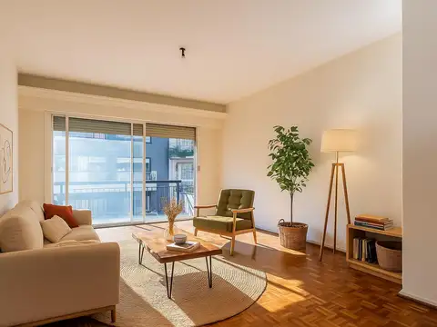 DEPARTAMENTO EN VENTA 2 AMBIENTES CON BALCON AL FRENTE - LUMINOSO EN RECOLETA