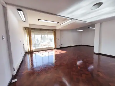 Oficina en Alquiler al Oeste