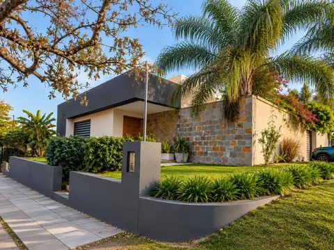 Casa en arguello 3 dormitorios