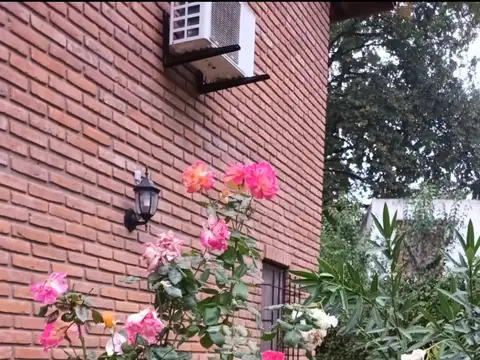 Quinta en Venta en Barrio El Cazador, USD 215.000