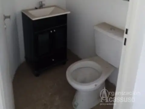 Av. Pres. Tte. Gral. J. D. PERON al 2300 3 "D"