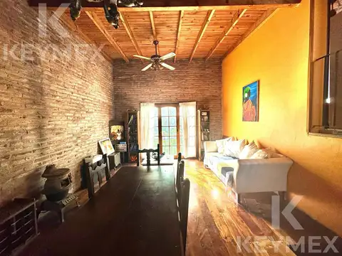 CASA A RECICLAR 5 DORMITORIOS EN VENTA LA PLATA