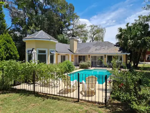 Venta casa en Country Boca Raton
