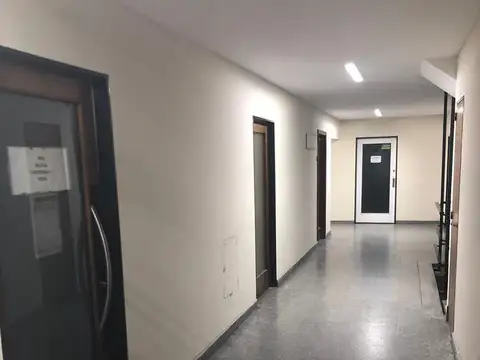 Oficina en Alquiler al Oeste