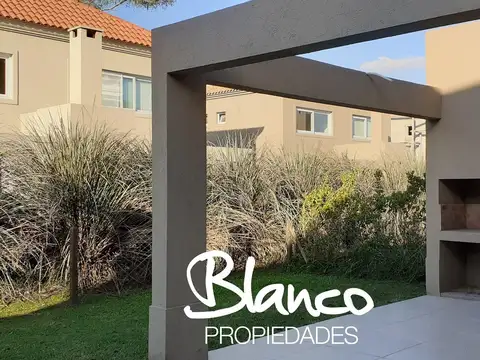 Departamento  en Venta en Saraví Village, Pilar, G.B.A. Zona Norte