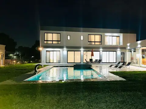 Casa en Venta de 5 dormitorios