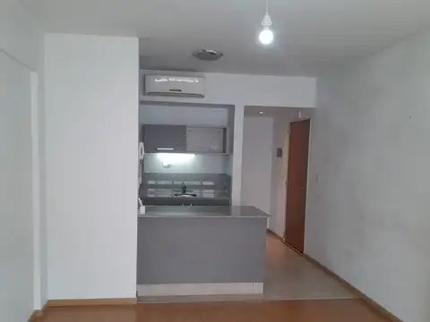 Av. Congreso 1800, Piso 3