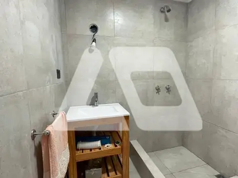 Casa - Alquiler - Argentina, Lanús - Tucuman 2587