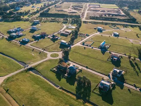 Av. Jorge Newbery 3050