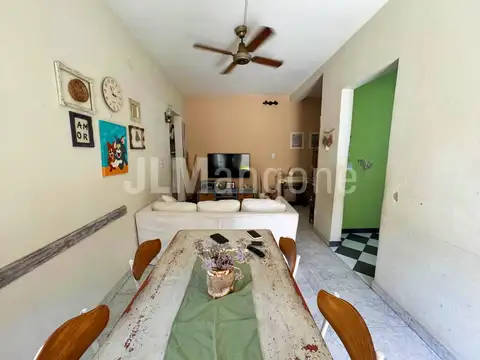 Depto Tipo Casa en Venta al Este