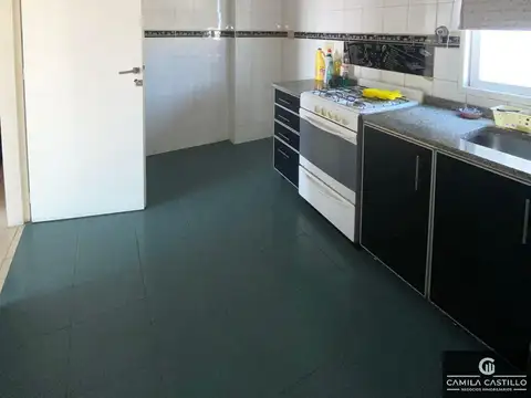 Departamento en ALQUILER de 2 dormitorios en Lomas del Mirador