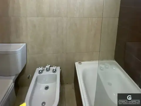 Departamento en Alquiler en Lomas del Mirador, $ 600.000