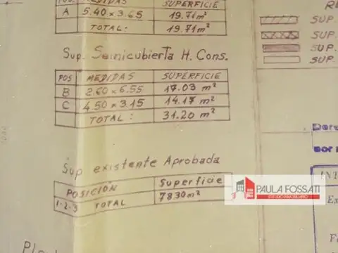 Casa en Venta con 1 cochera