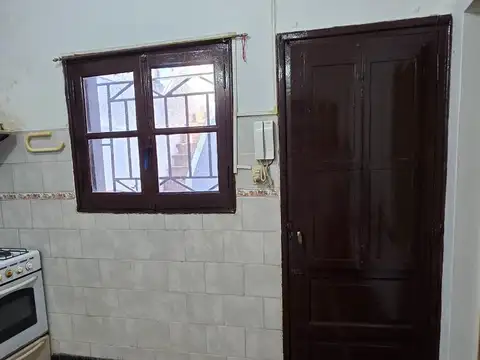 Depto Tipo Casa en Alquiler en Bella Vista, $ 450.000