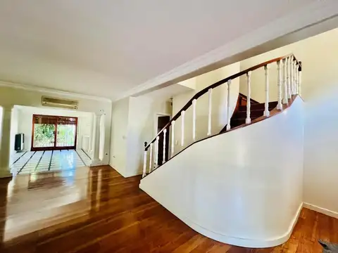 Casa en Venta en Haedo, USD 299.900