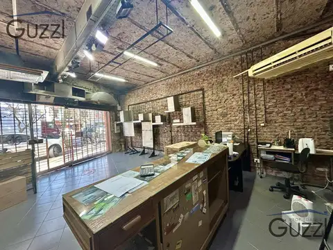 Local en Venta 45 años