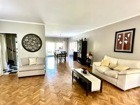 Casa en Venta de 5 dormitorios