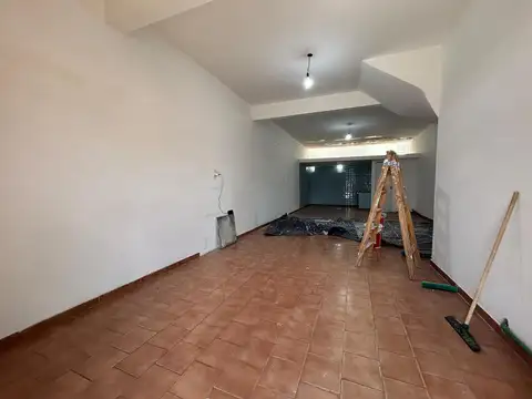 Local en Alquiler en Saladillo, $ 500.000