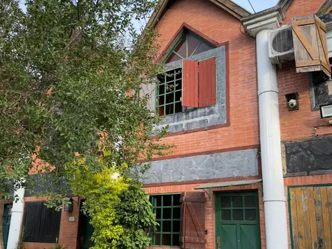 DUPLEX 3 AMBIENTES CON PATIO EN VENTA - APTO CREDITO