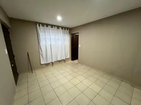 Oficina en Alquiler en Mendoza, $ 350.000