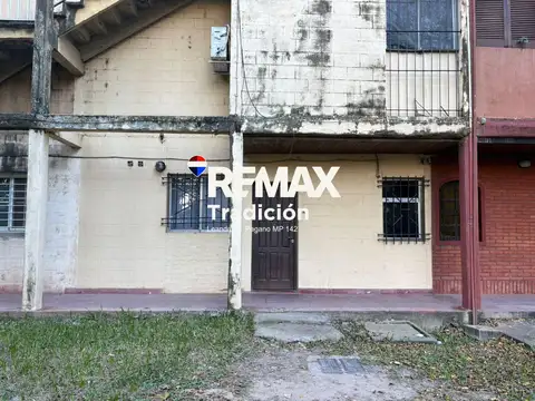 Depto Tipo Casa en Alquiler de 4 ambientes